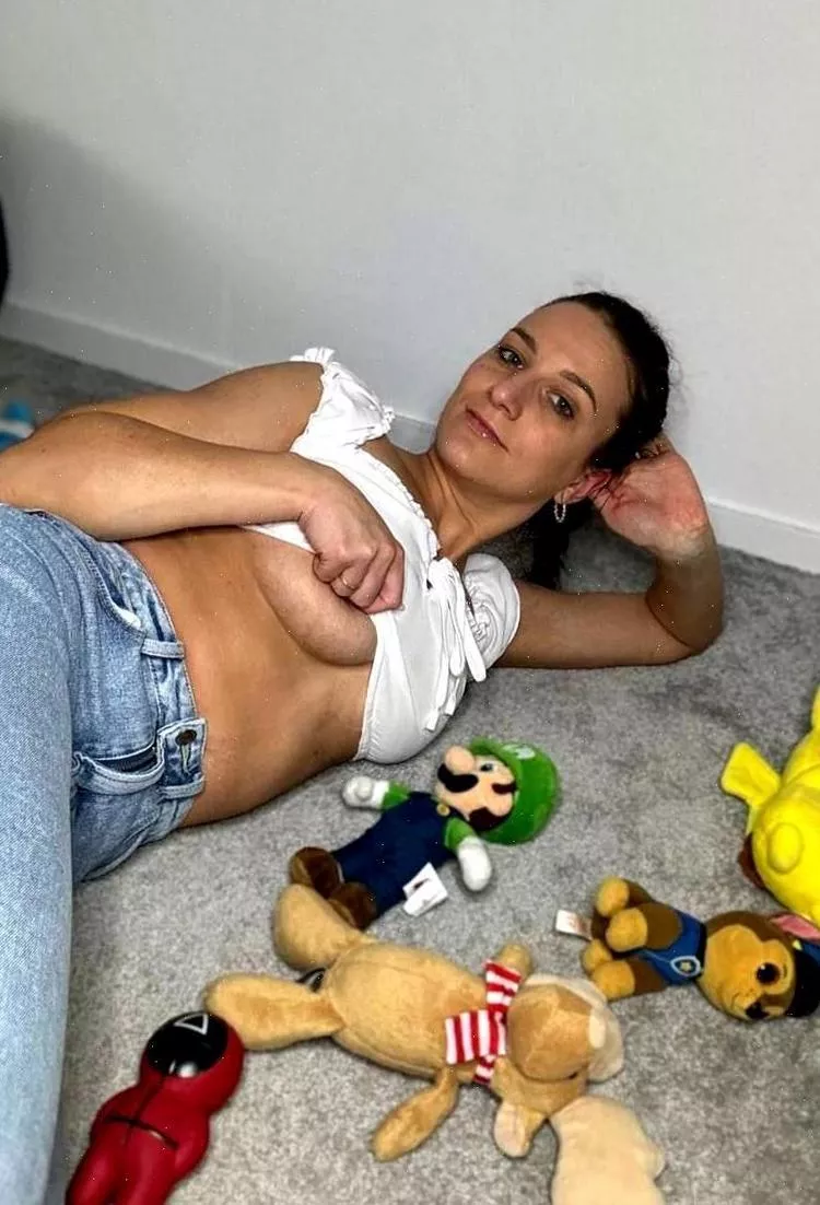 I want to feel your breath on my skin?🩱❣️