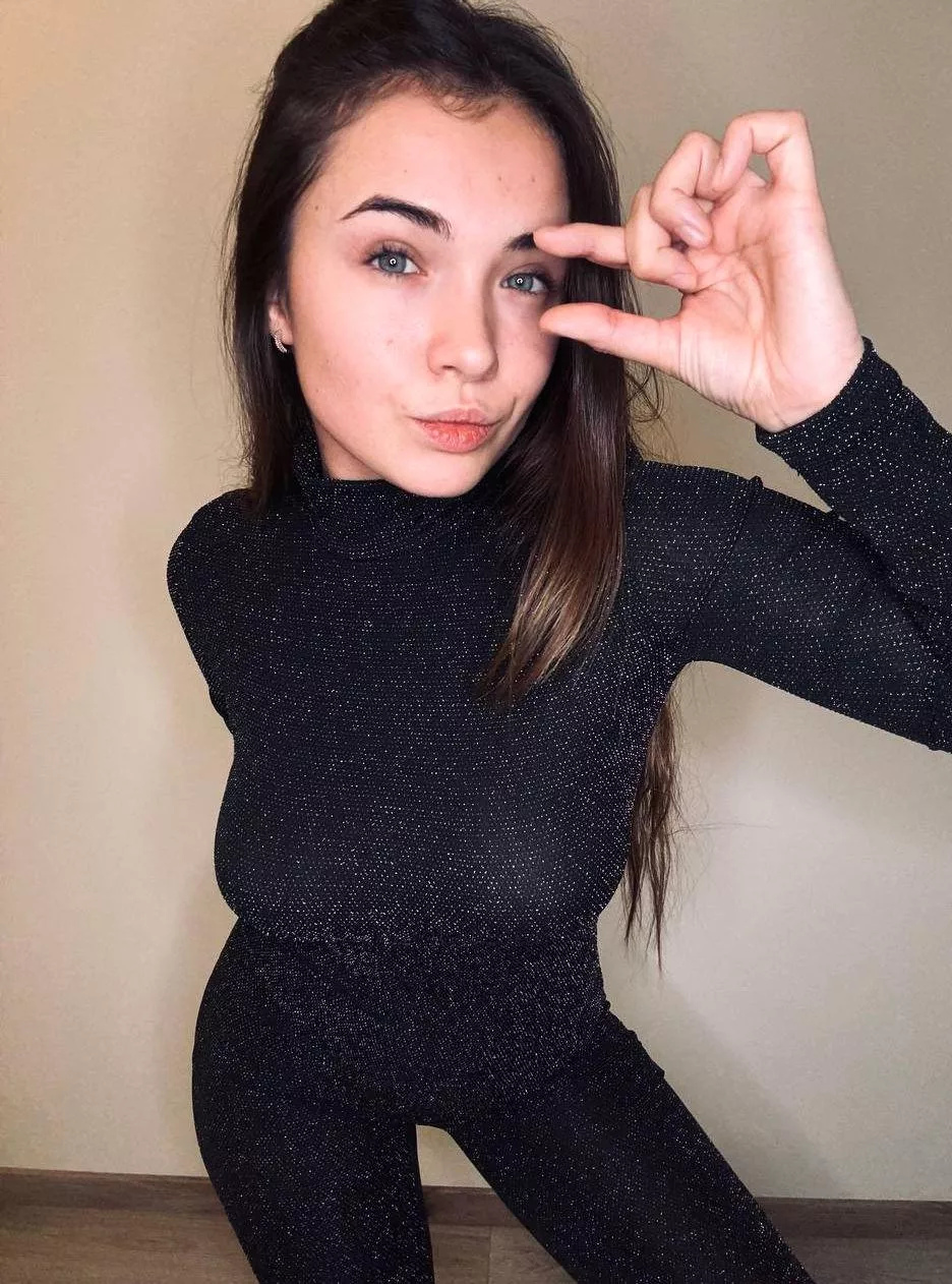 If I forced you to send photos  of your tiny  penis to all  friends of your ex girl , would you feel humiliated or excited?
