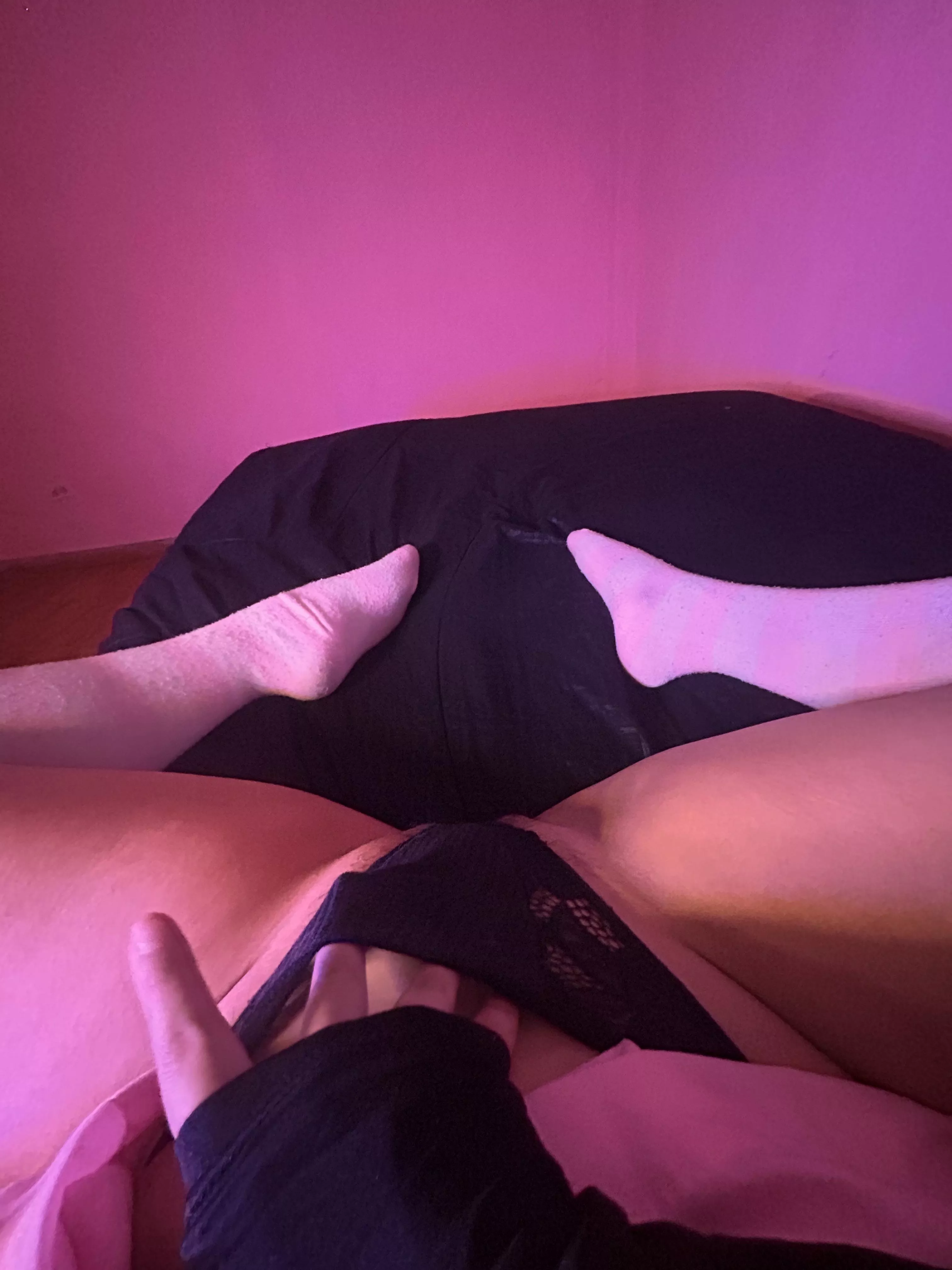 I'll make my pussy wet