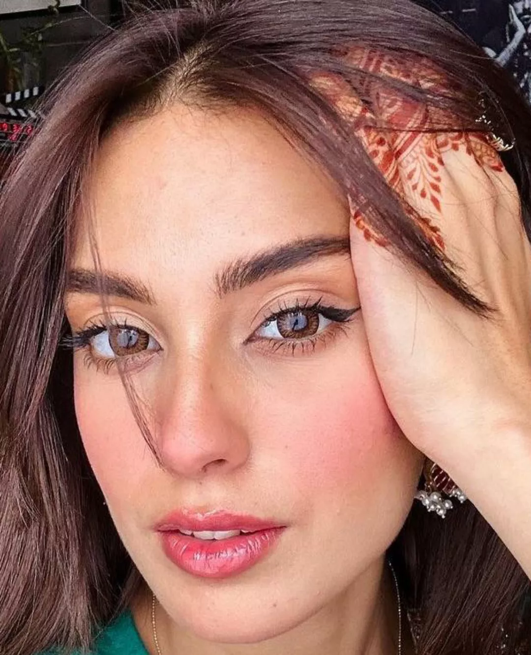 Iqra Aziz