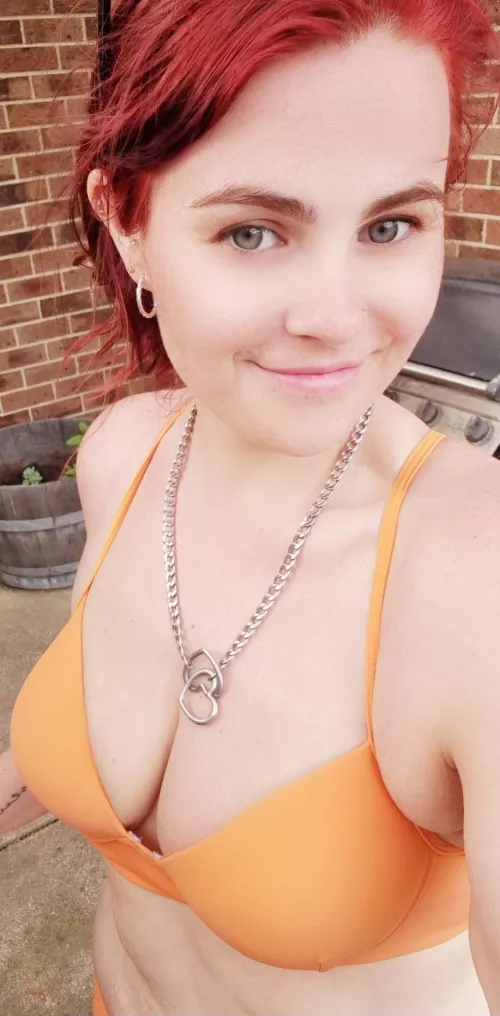 Jumping in the pool you cumming