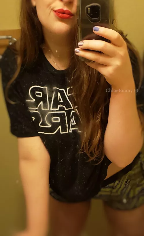 Kinky, bratty, nerdy domme next door available. I want to play with humiliation (and SPH!), cuckold, homewrecking, ass worship, CBT, CEI. Tons of femdom premades, tasks and sexting