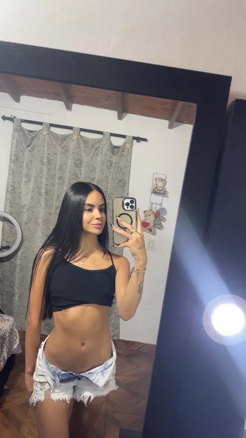 Kiss my tummy and it will brighten up your day