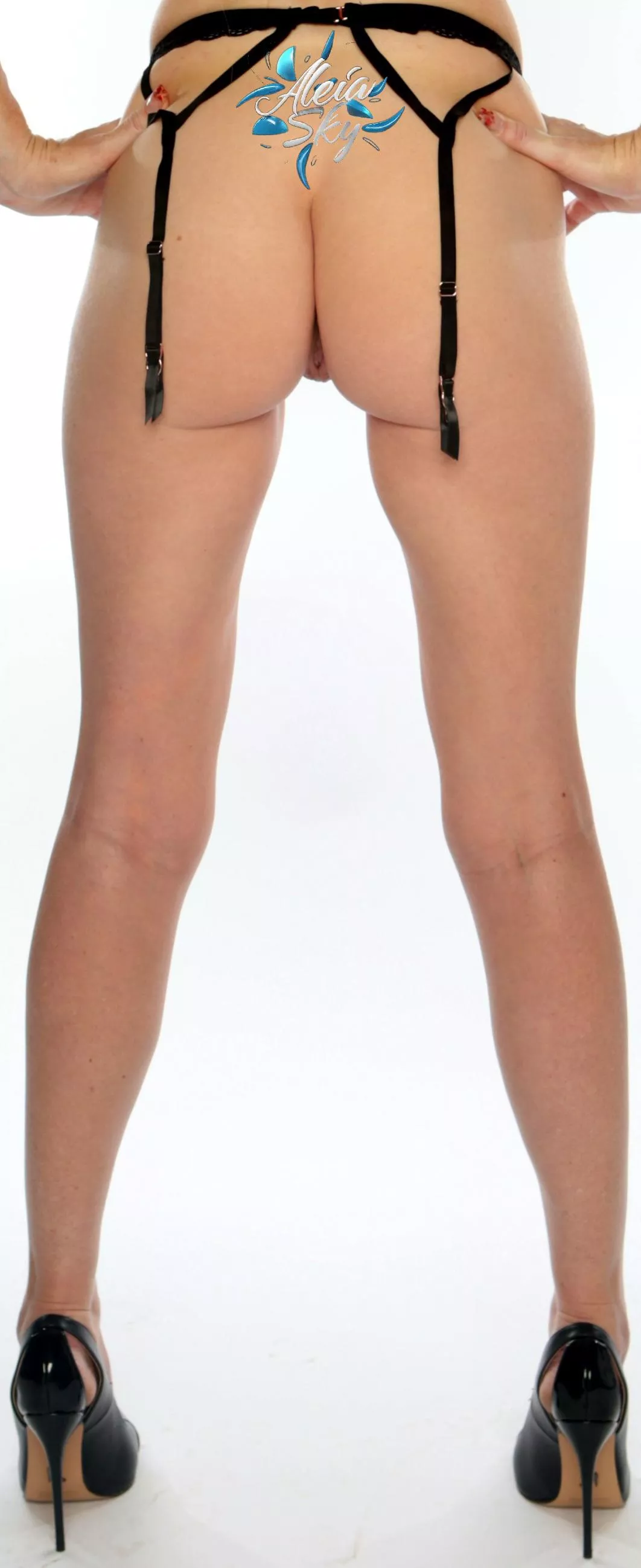 Let me dominate you (f)