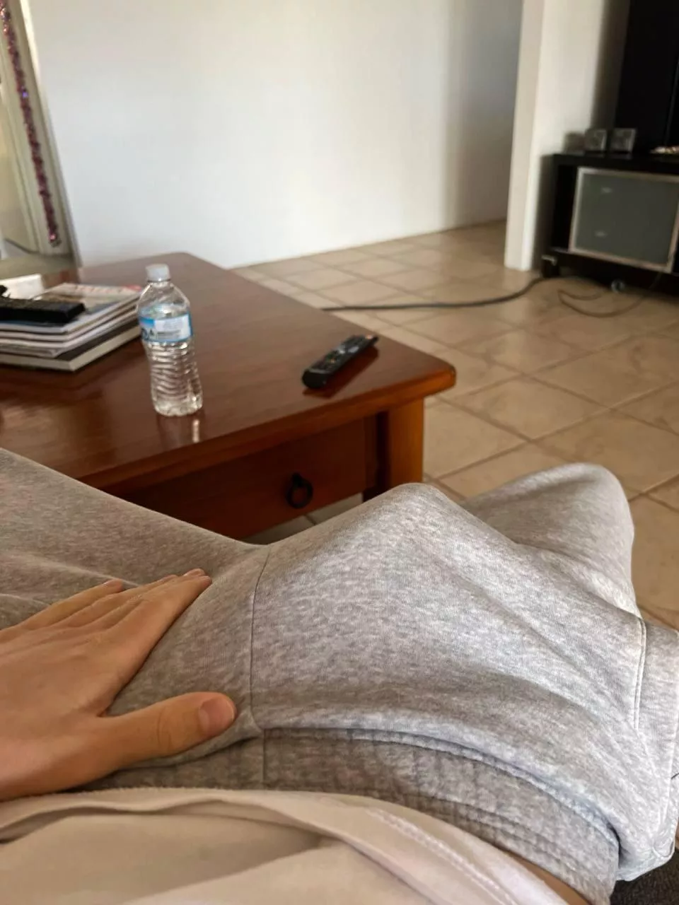 (M) wondering what to do on this Friday night 