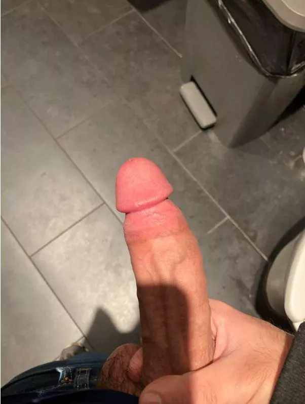 [M4F] 24, fairlawn, looking for some late. Ight fun can’t host can travel
