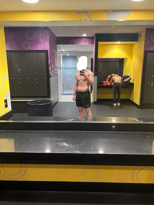 M4F, who’s tryna fuck a 21 year old