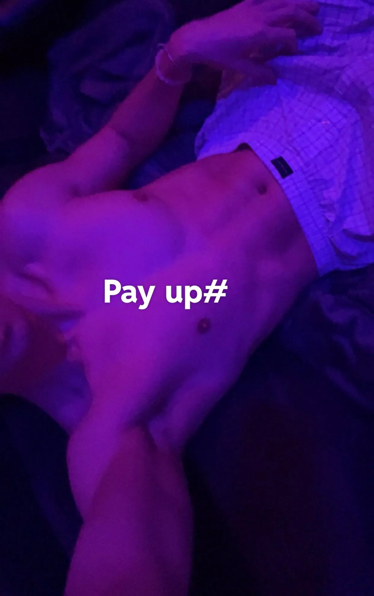 Need someone to spoil tf out of me right now. Make it happen 