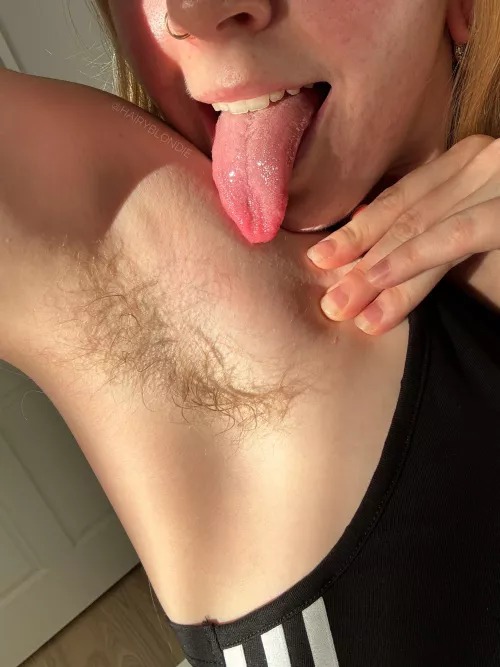 No razors here, only tongues