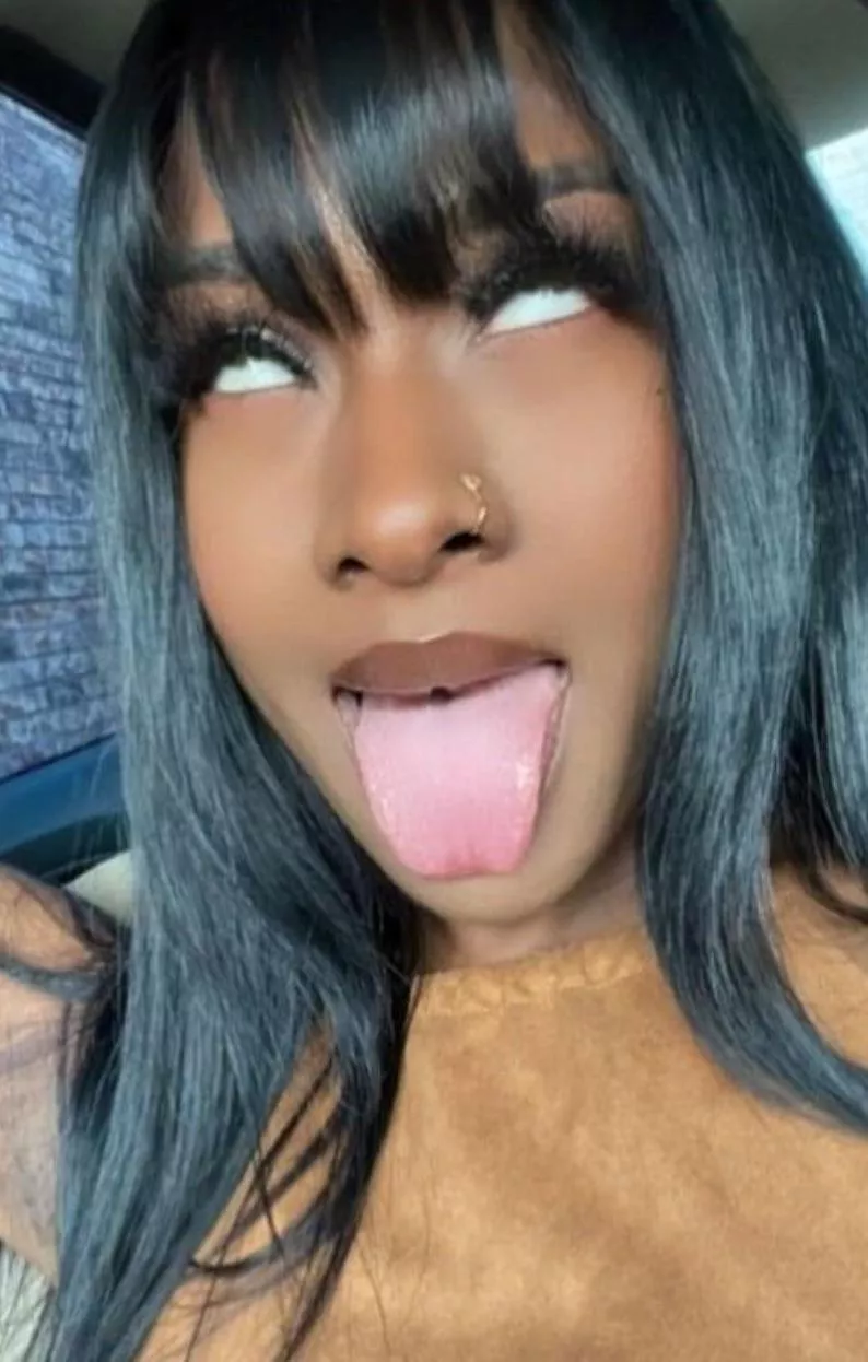 Perfect View (DowntownHTX) [F4M] Send Me a Fine Vanilla Daddy