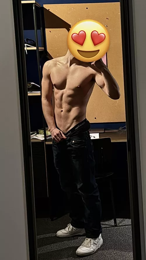 Potrebuju femboye 19 praha