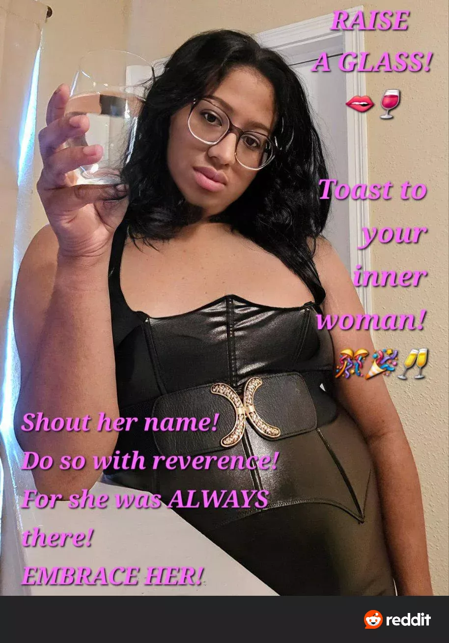 Raise a glass grrl! 💕✨️💕✨️💕