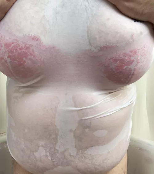 Should I do a wet tshirt without the bra? x