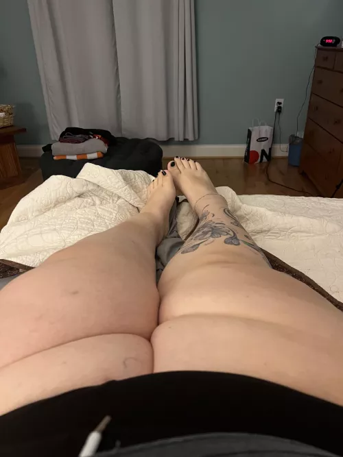 Soft and pillowy, come lay?