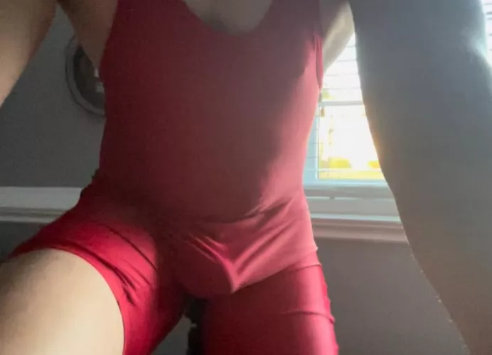 Sometimes you just have to wear a singlet on the 🚲 