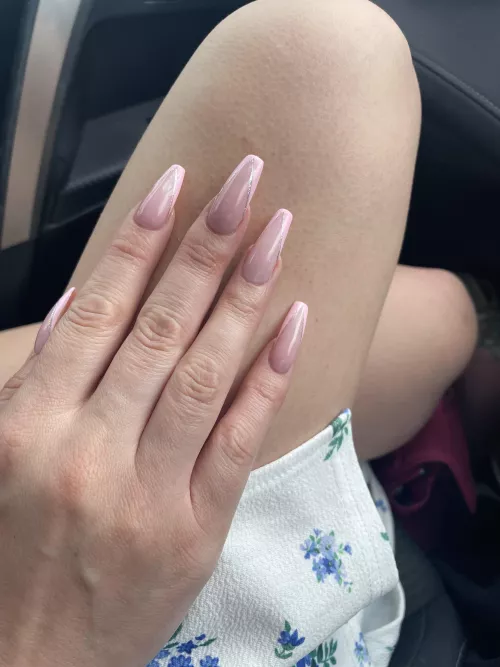 Stay tuned to see these wrapped around daddy’s cock x 