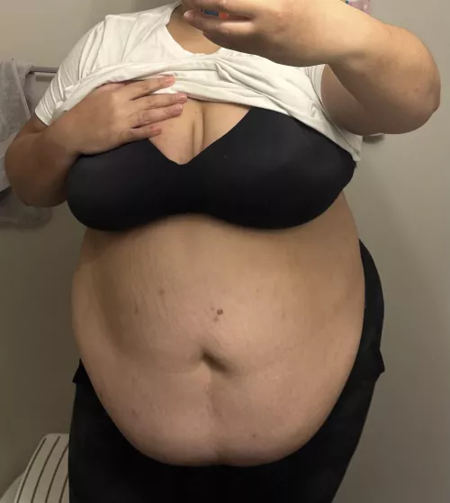 The sexiest milfs have a weight that starts with a 3 