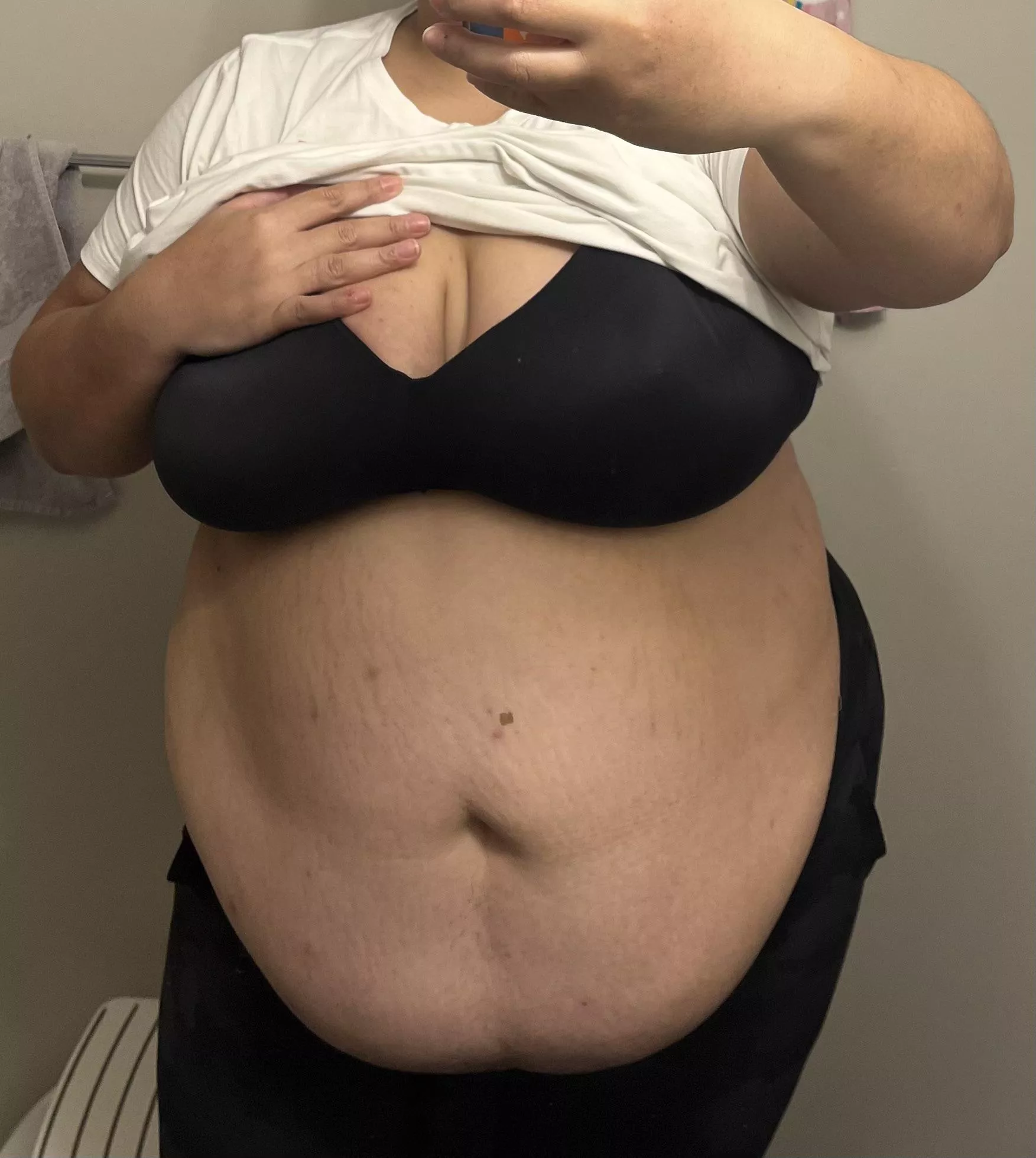 The sexiest milfs have a weight that starts with a 3 