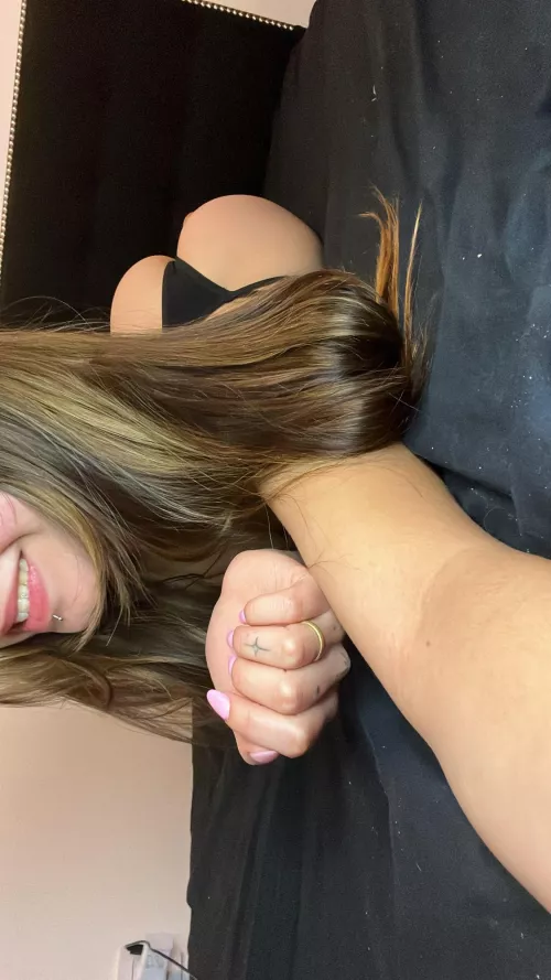  There’s something in your eyes that drives me wild. 