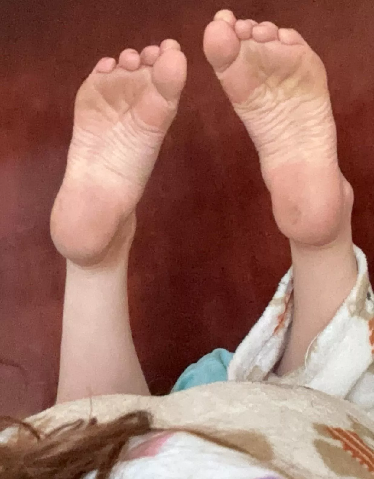 These feet are looking for your attention 🤭👅