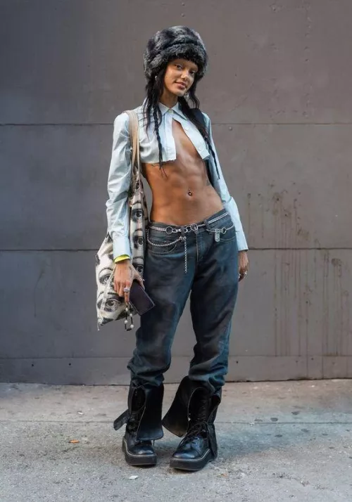 This urban style is cute