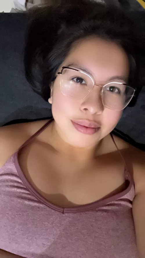 Too cute to be waiting on a simp like you. Hurry up & give both of us that rush of draining your wallet for me