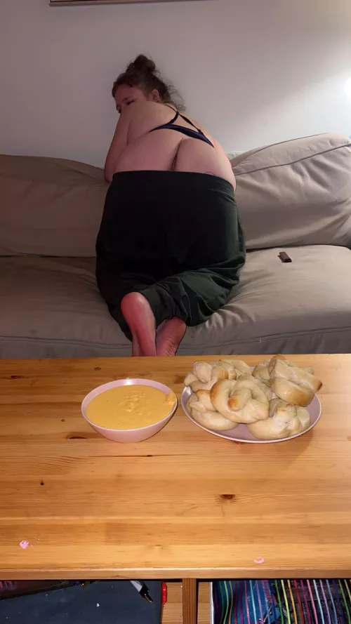 U know the pretzels you can get at the canucks games  ? Well mine are better 🥨🥰🫶🏻