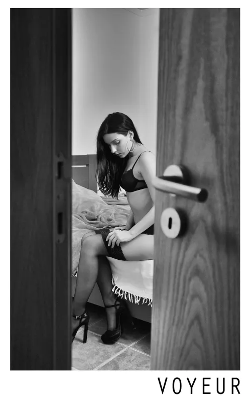 Voyeur here, any MF or F? [m]here