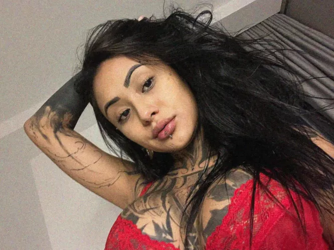 wearing my fav. bra today