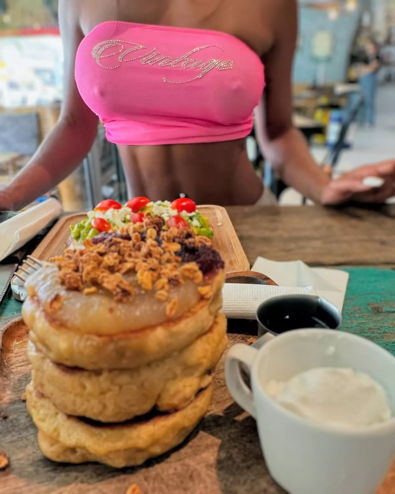 What do you notice first 🤔