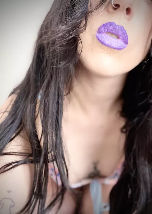 What do you think of my lips?🫦
