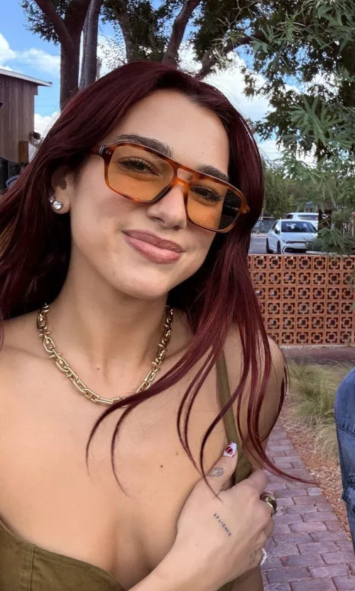 what u doing to her? 🤤😈