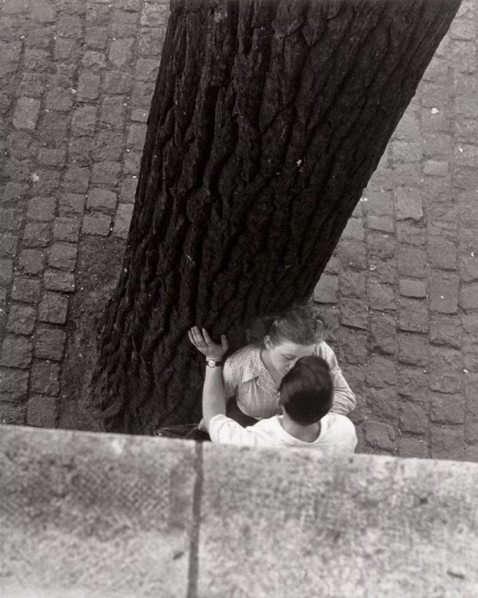 When he sneaks in a kiss in a private public place.  I adore this so much.  It makes me all fluttery and buttery and open and silly and just so damn happy.  Men, take note.