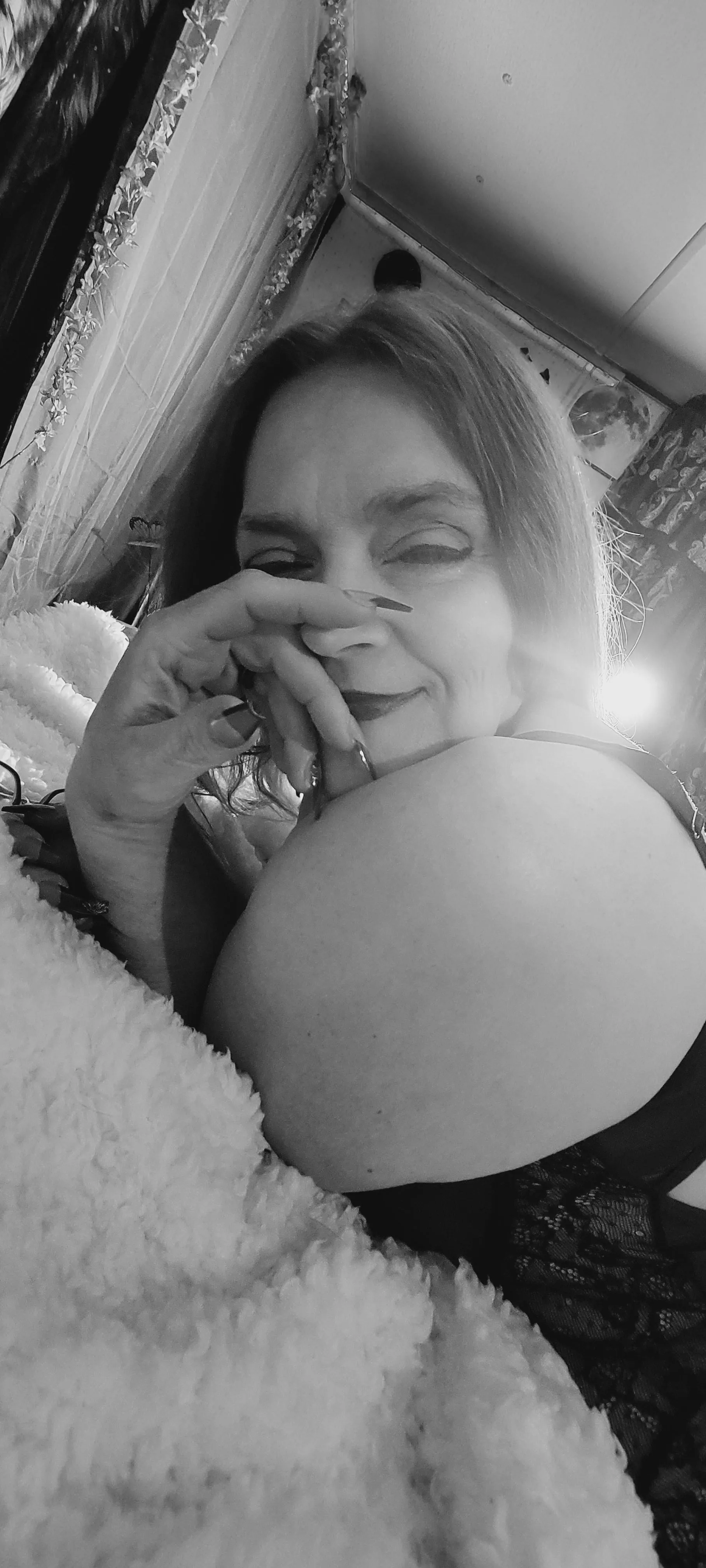 Will you load my bong if I blow your dong?