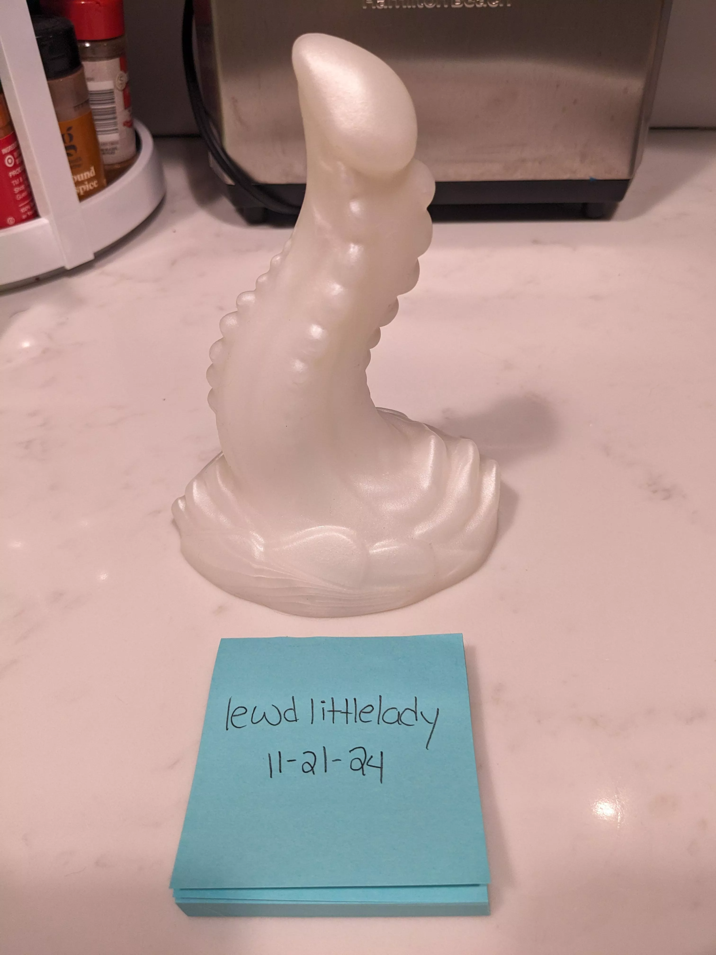 WTS (US) Bad Dragon Pretzal