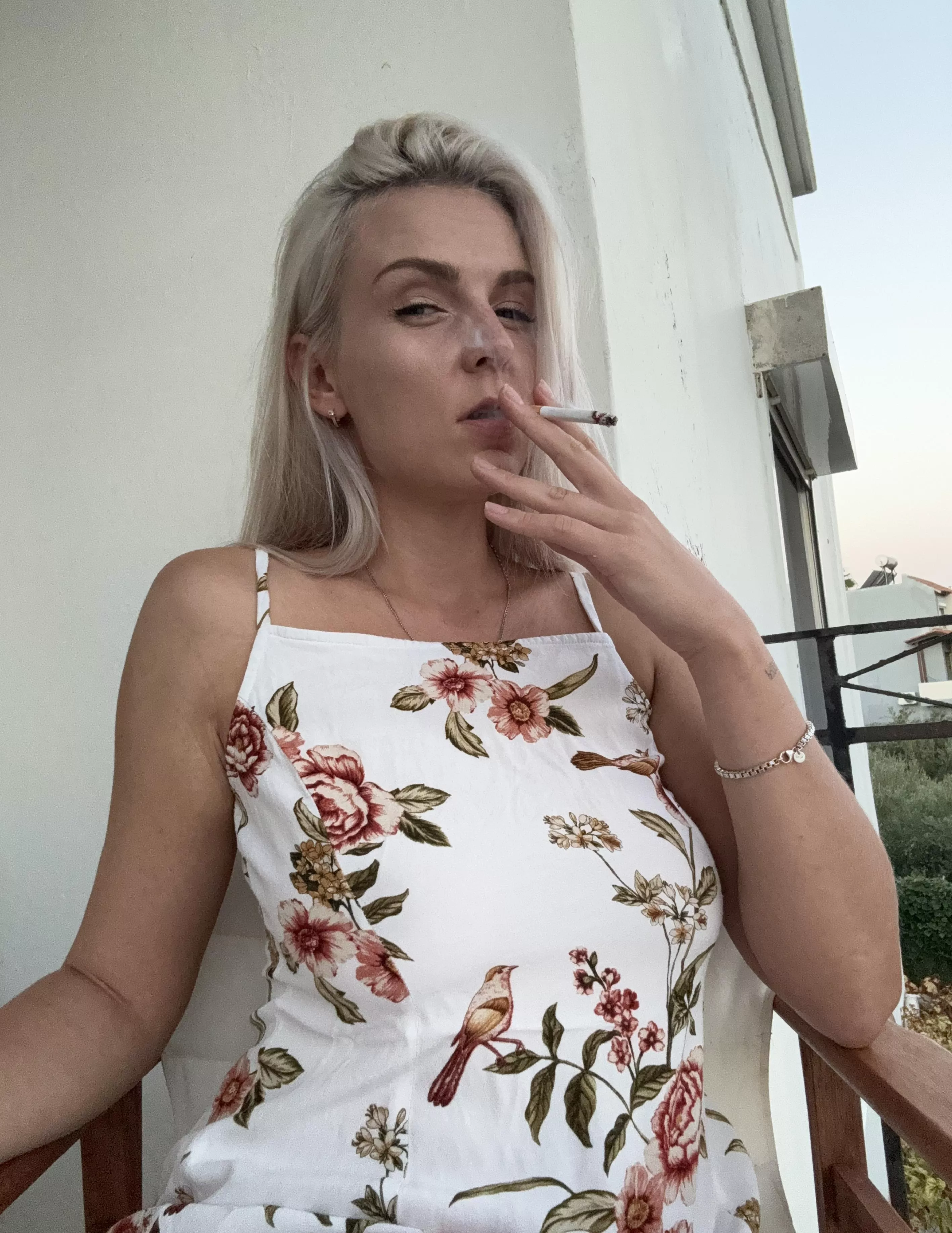 You're going out for a smoke with a milf