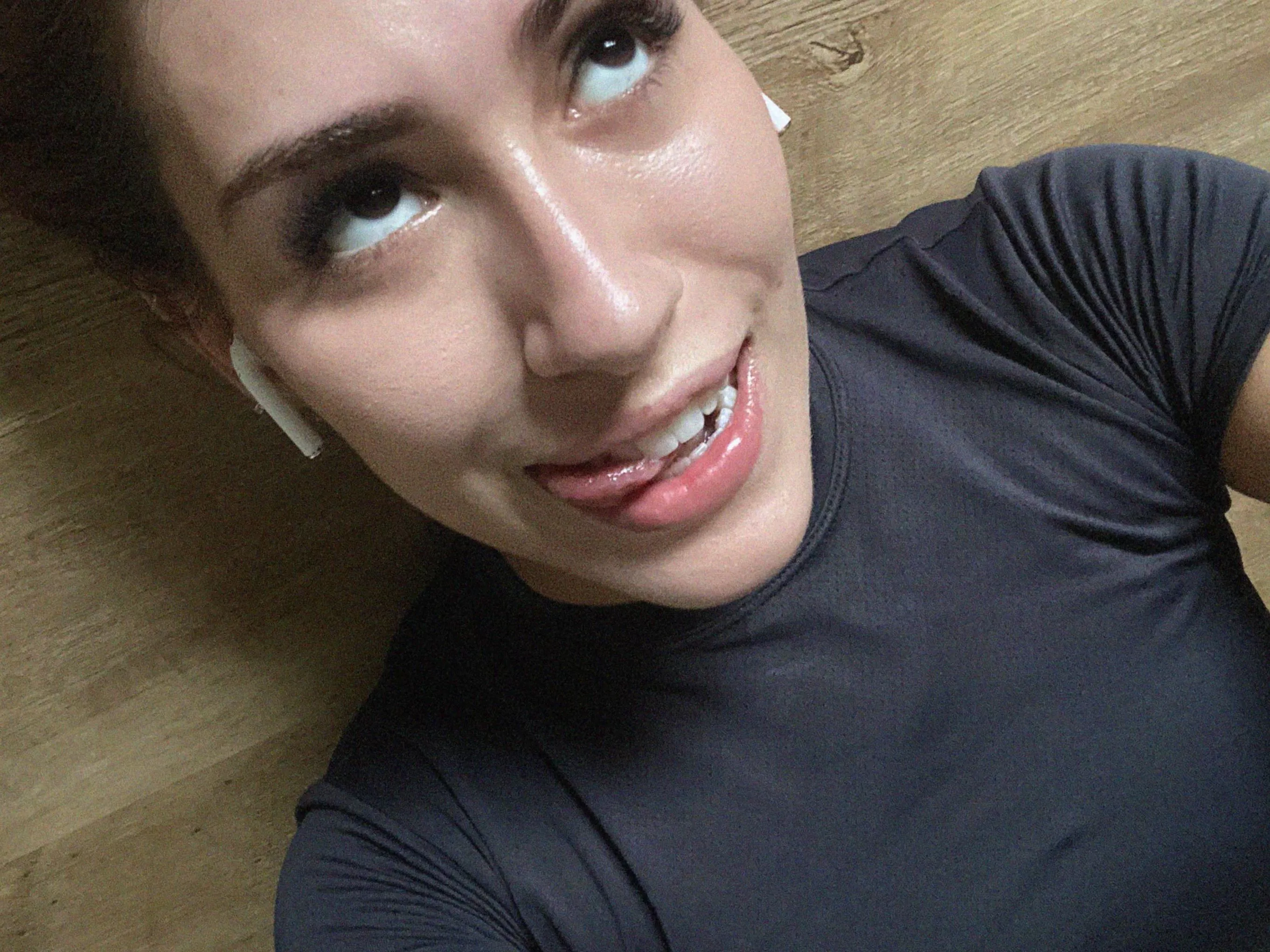 23F - Just a little tongue tease and dreaming big