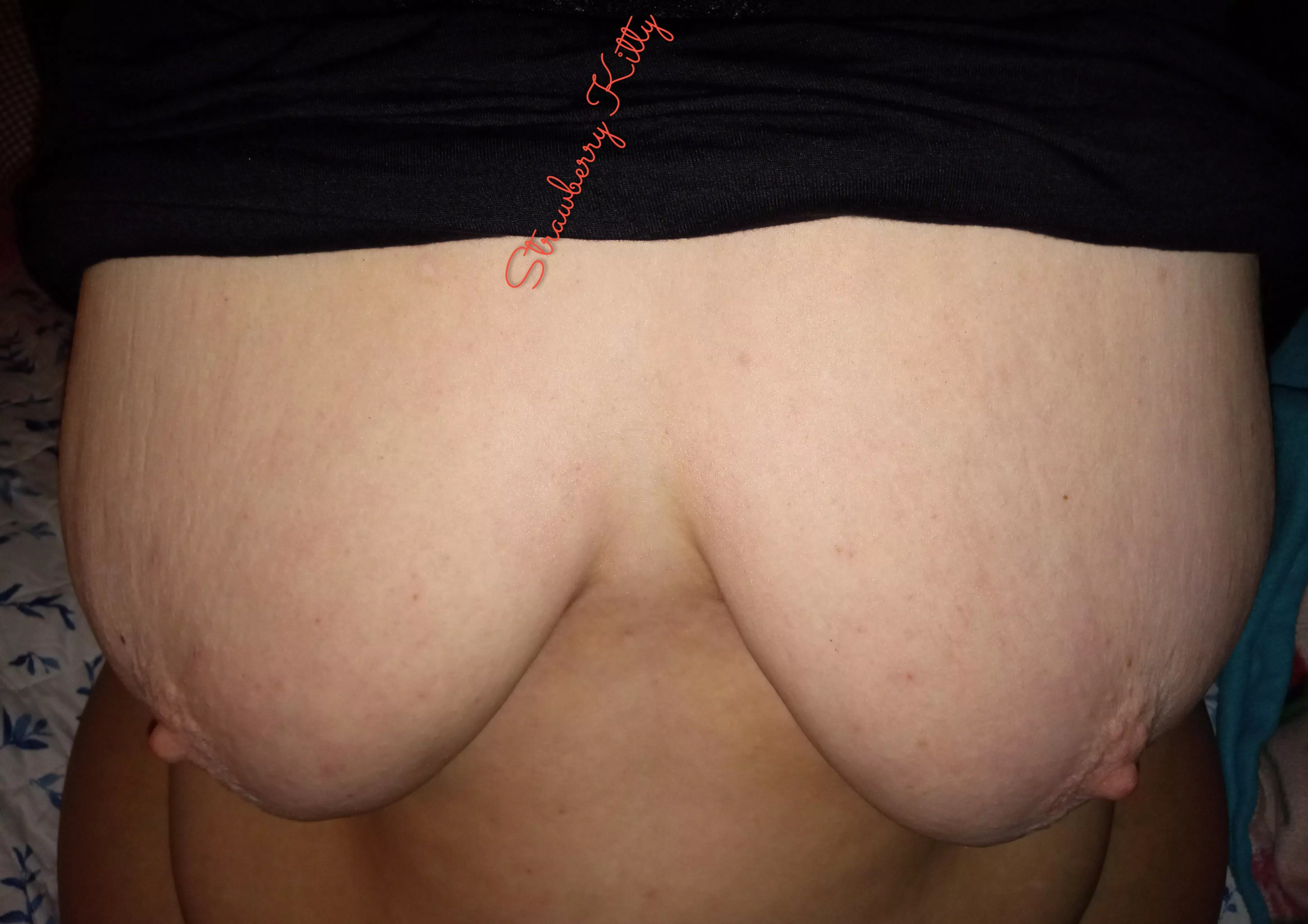 54yo big natural titties!