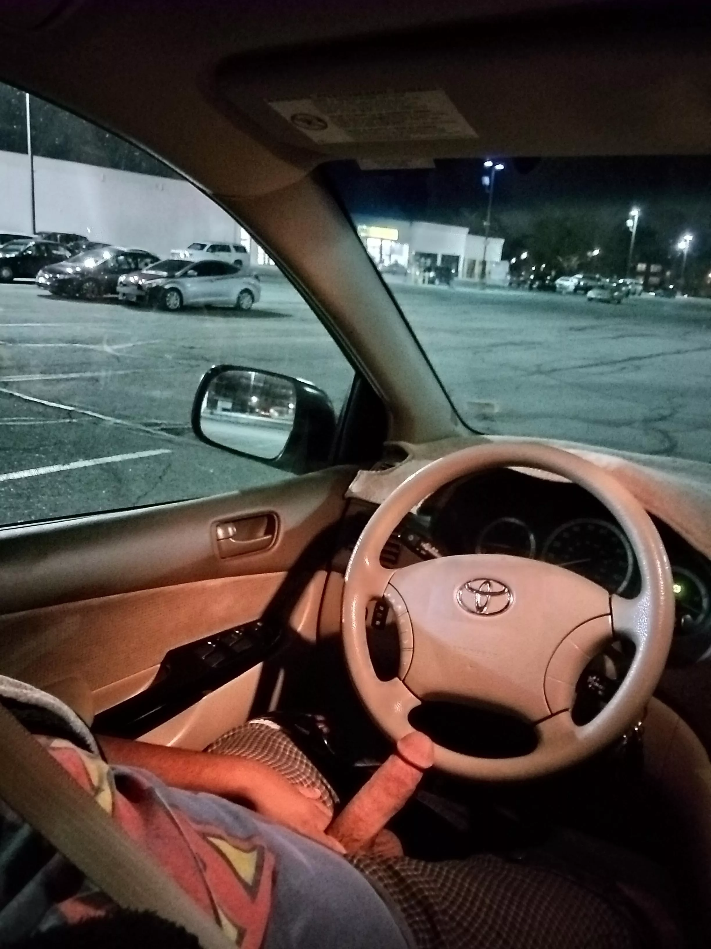 A Little Parking Lot Wank. Any Watchers??