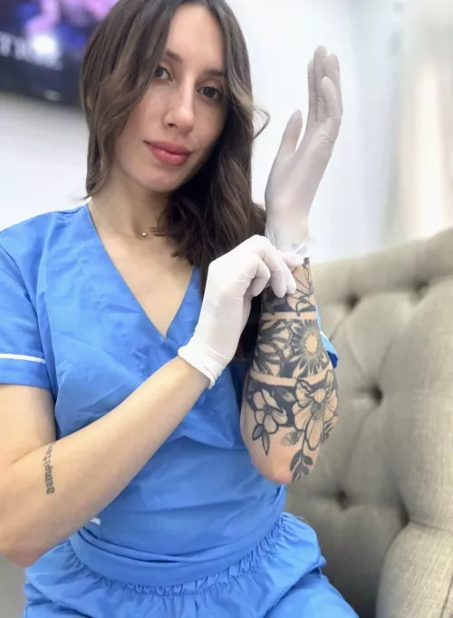 All gloves make me cum