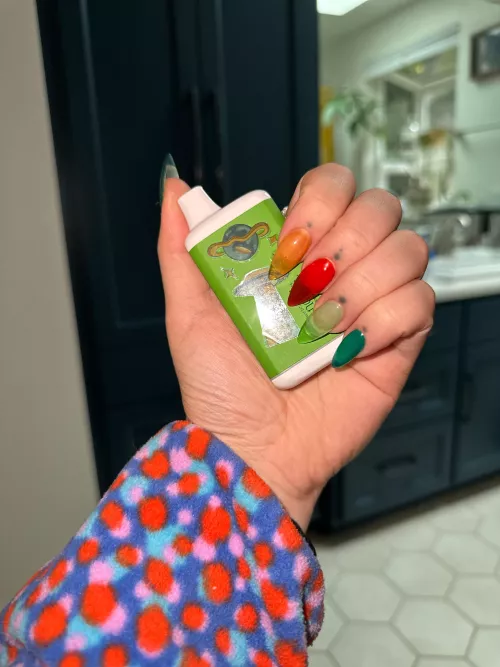 Baby girl stickered my vape