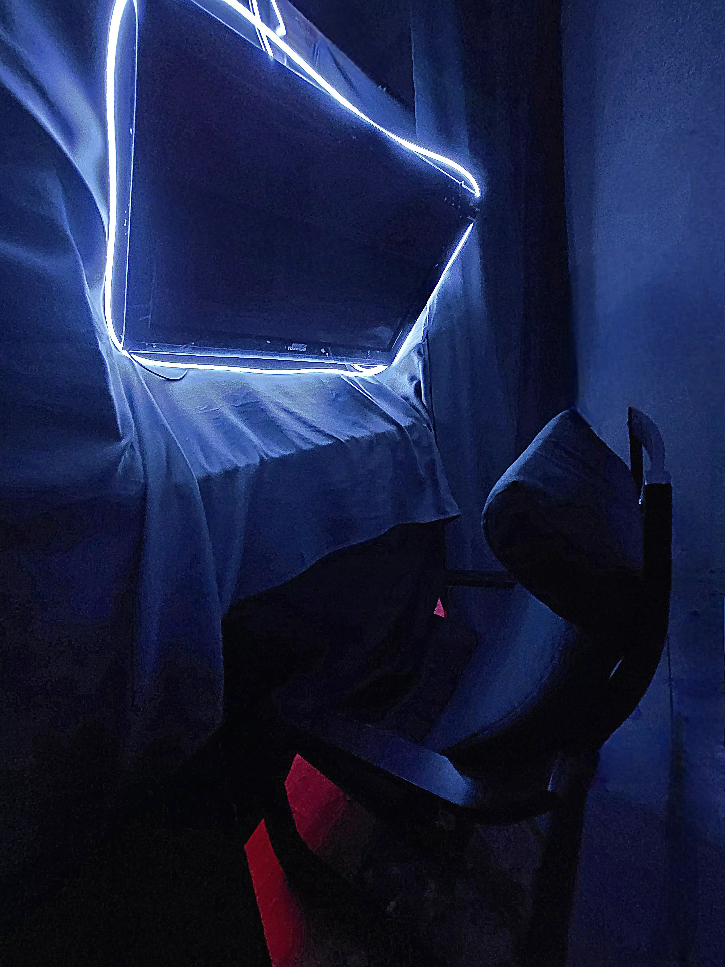 Big Dick? Kick back & watch porn while you get it swallowed 