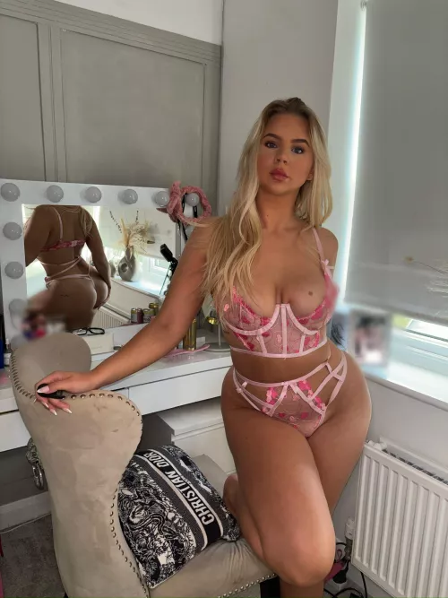 Can i be your naughty fuckkk doll?