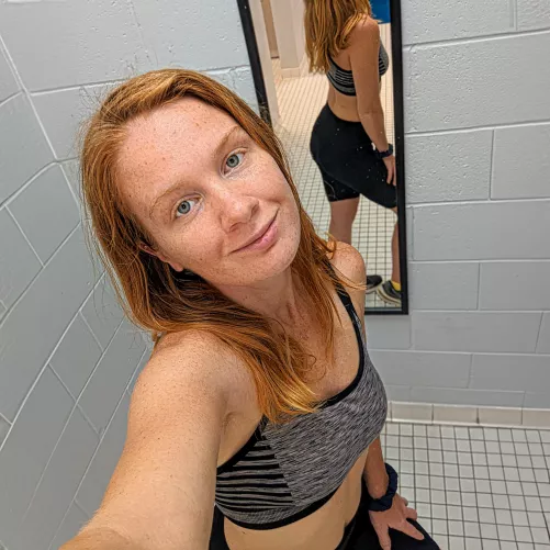 can you resist a redhead's charm?😻