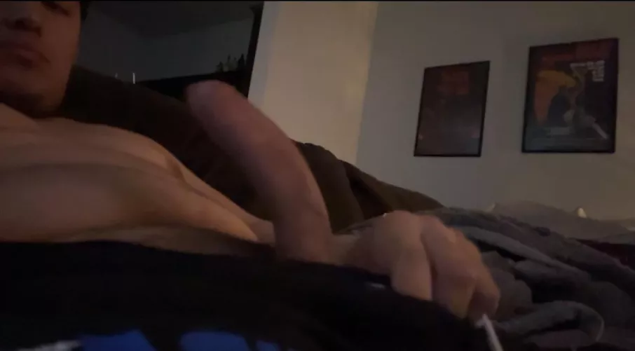 Come chill with me babe 😏