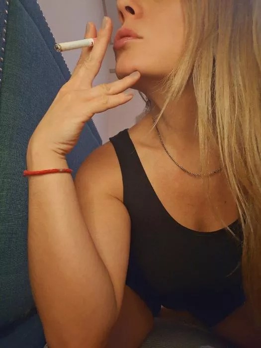 come with this milf love, I don't bite