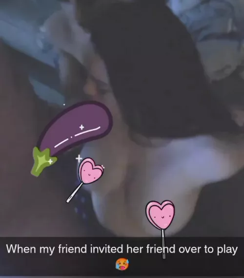 Cum play with us this weekend ladies. 45m and 35f . She likes to play with other girls and eat pussy. Soulard area. NSFW (STL)