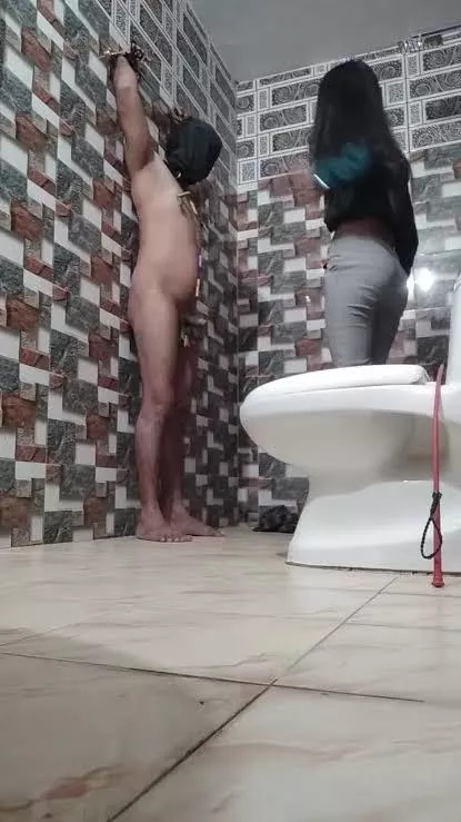 DESI GIRL PUNISHING A POOR BOY CFNM