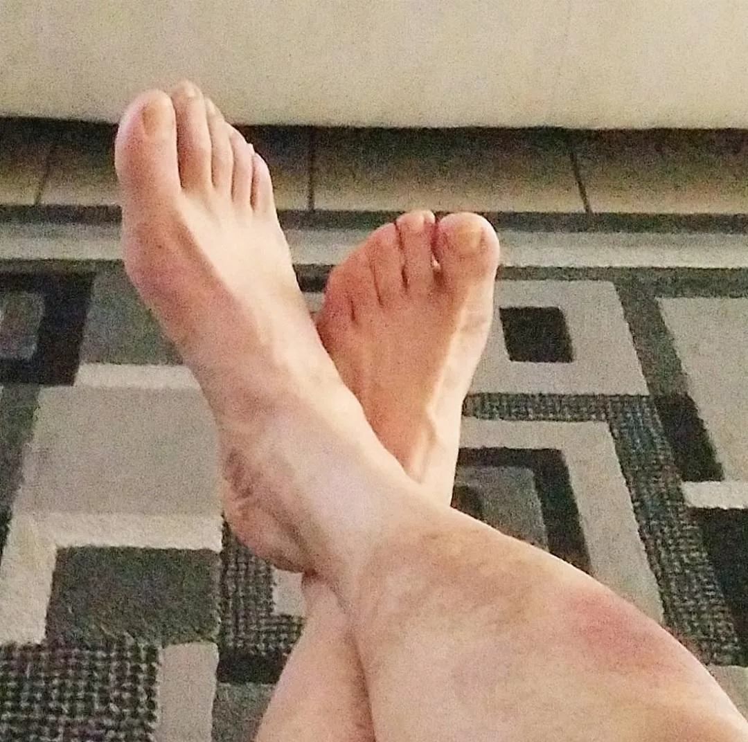 Feet Sunday!