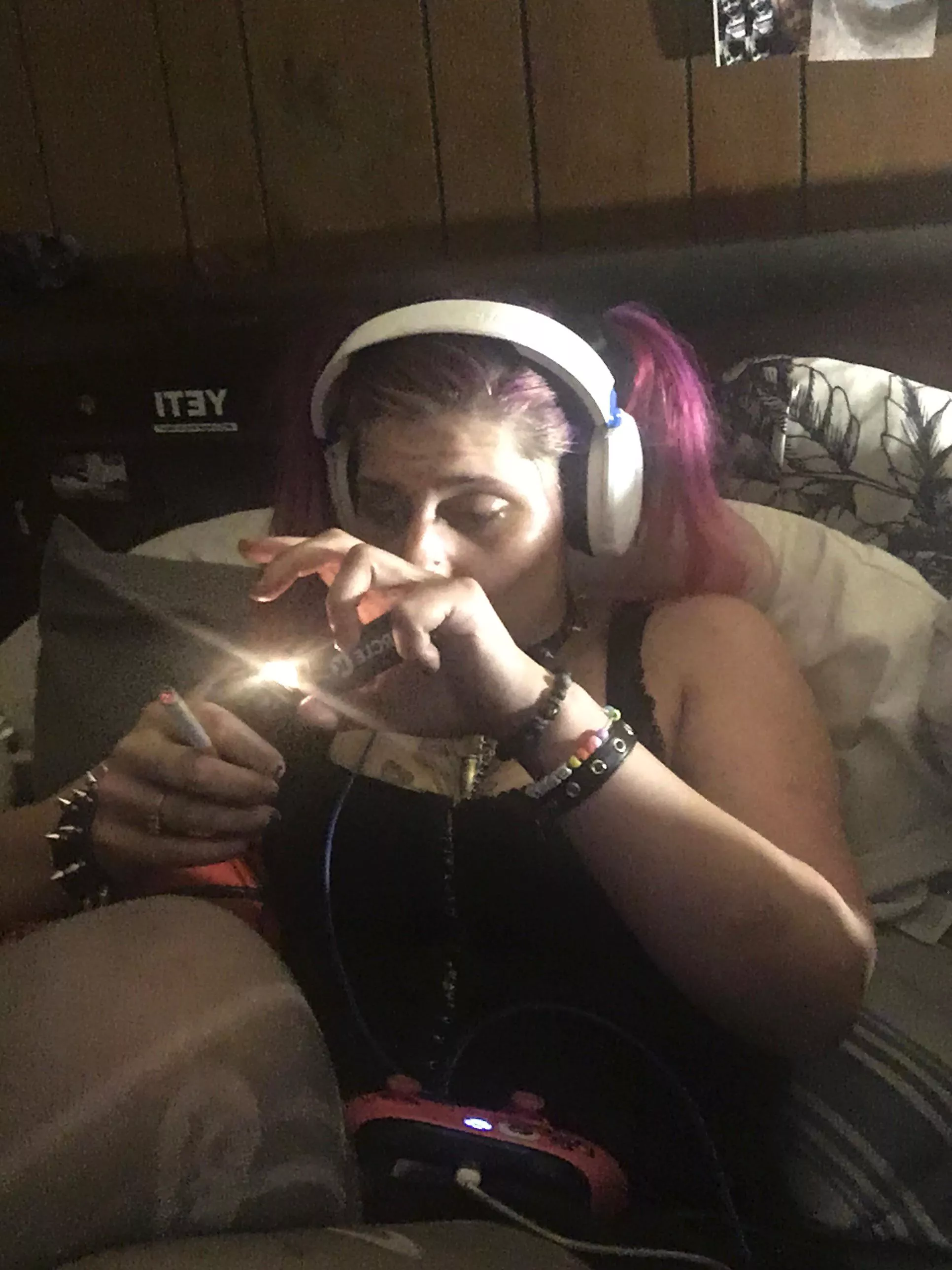 Get wrecked and kill zombies….join me on my snap Gothqueen666 